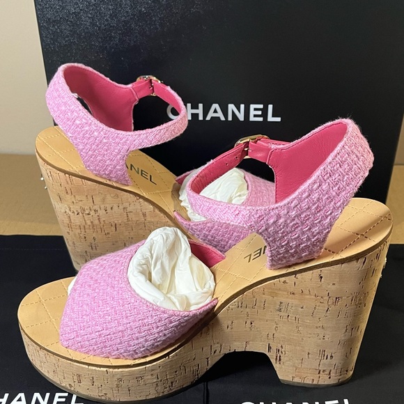 Authentic Chanel Platform Sandals size 41 - Picture 3 of 10